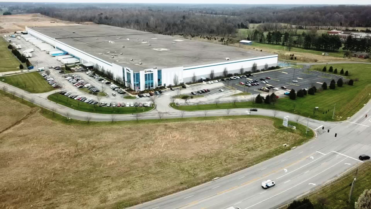 Amazon warehouse in Shepherdsville KY